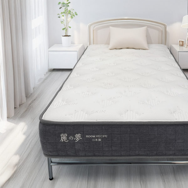 両面使える日本製マットレス 麗の夢 | ROOM RECIPE | ルービックJP